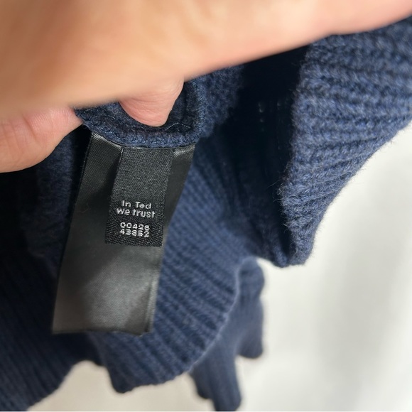 Ted Baker blue button and zipper up cardigan fleece lined - Picture 7 of 8